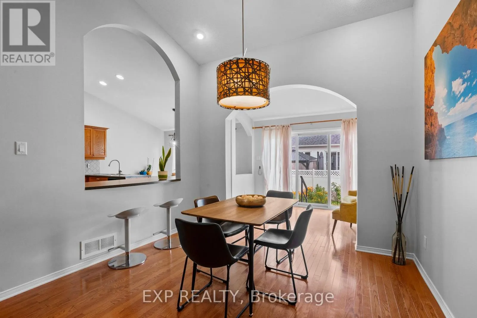 111 COURSIER CRESCENT