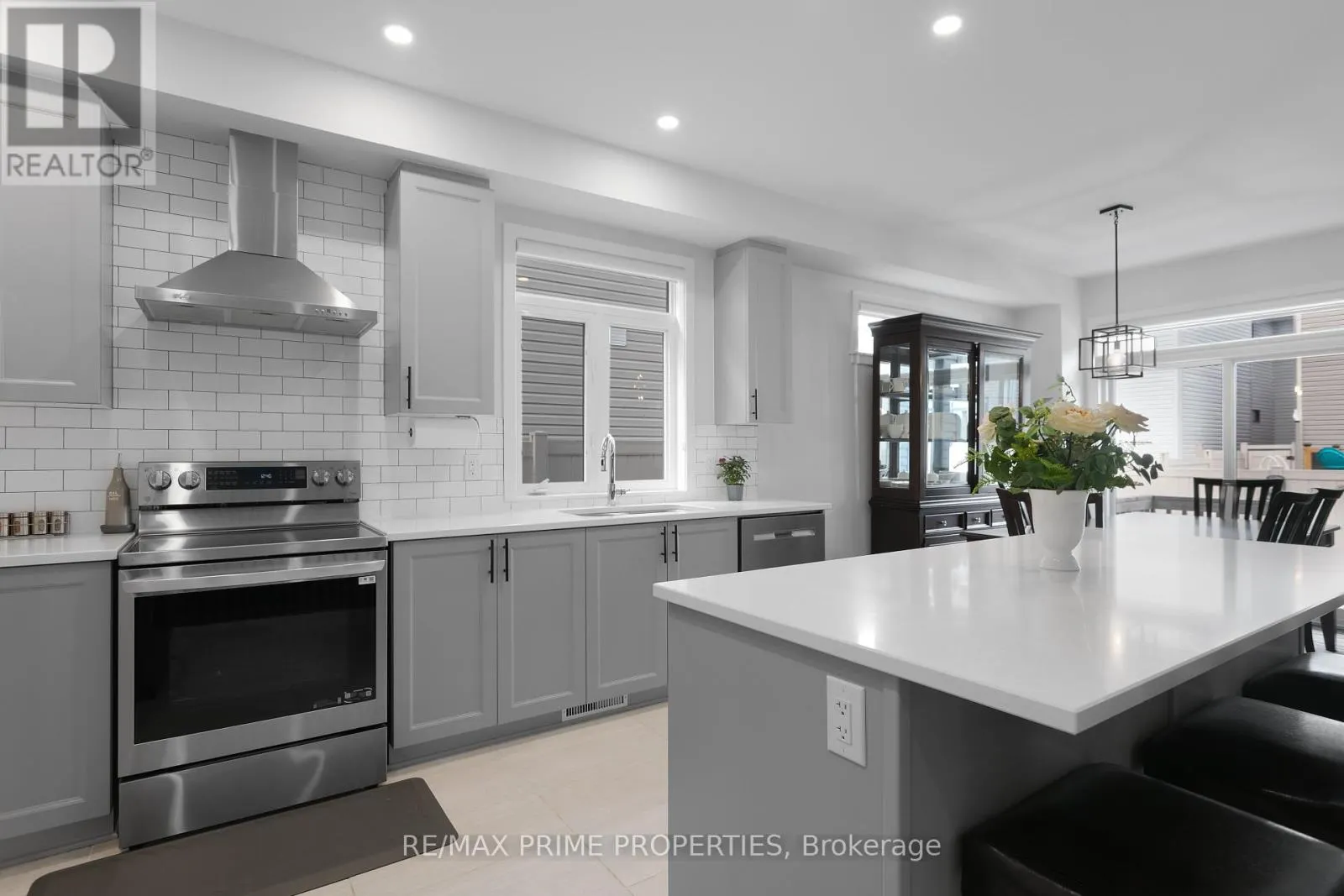 249 FOUNTAINHEAD DRIVE