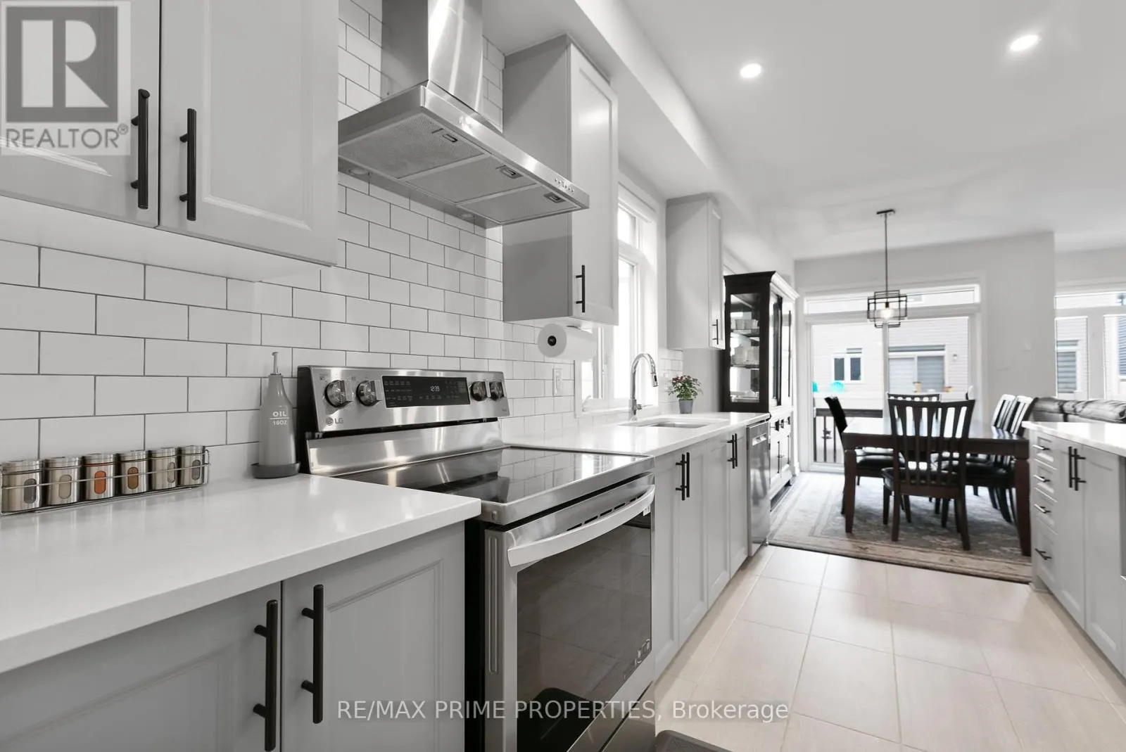 249 FOUNTAINHEAD DRIVE