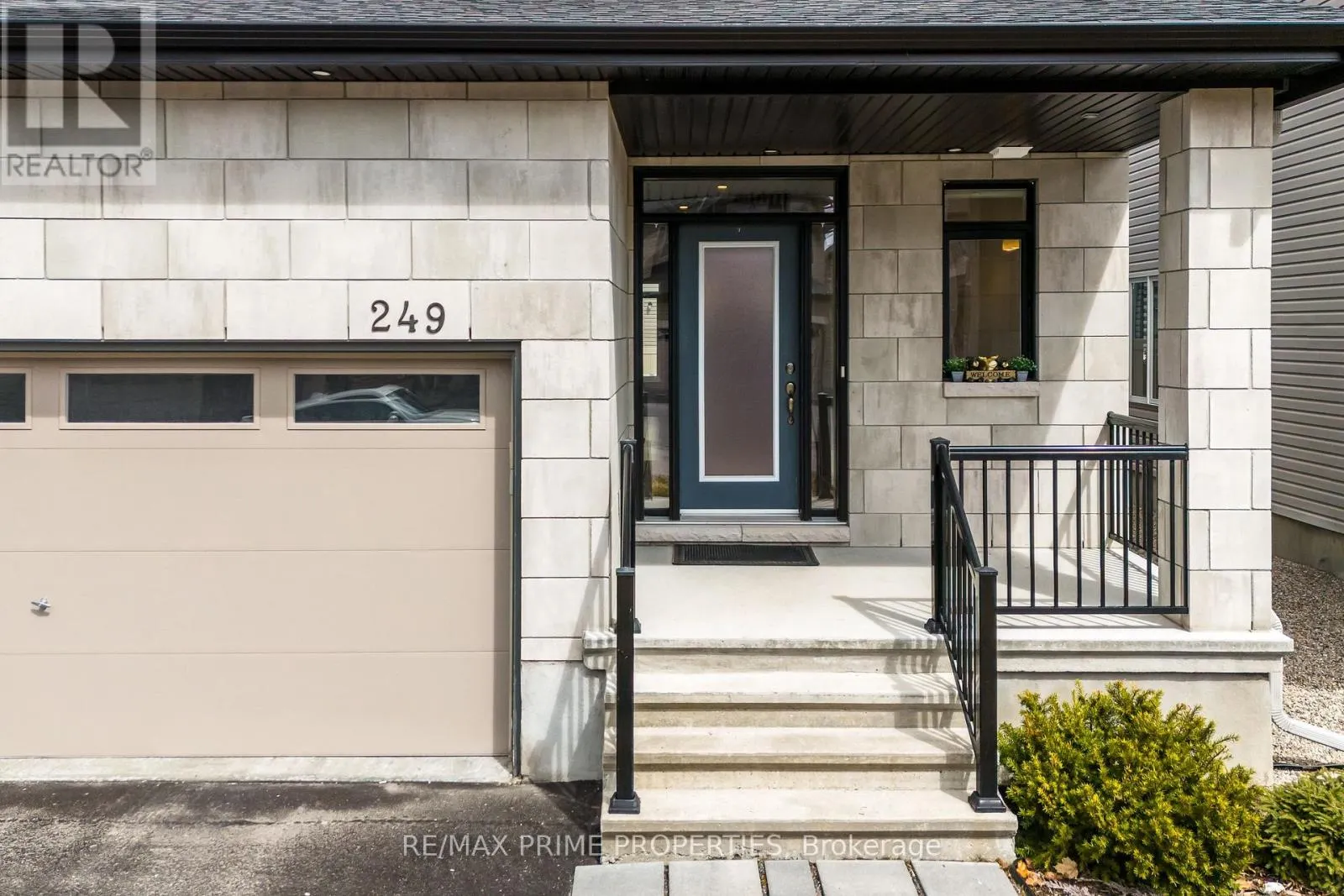 249 FOUNTAINHEAD DRIVE