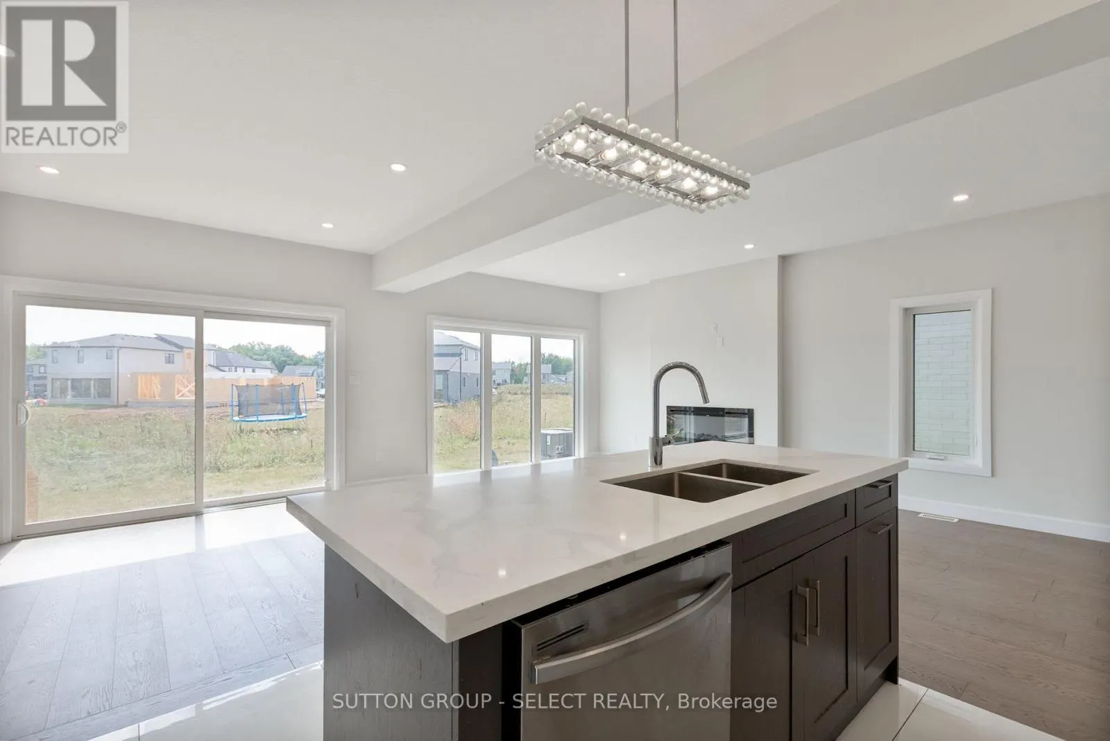 1065 KARENANA UPPER ROAD