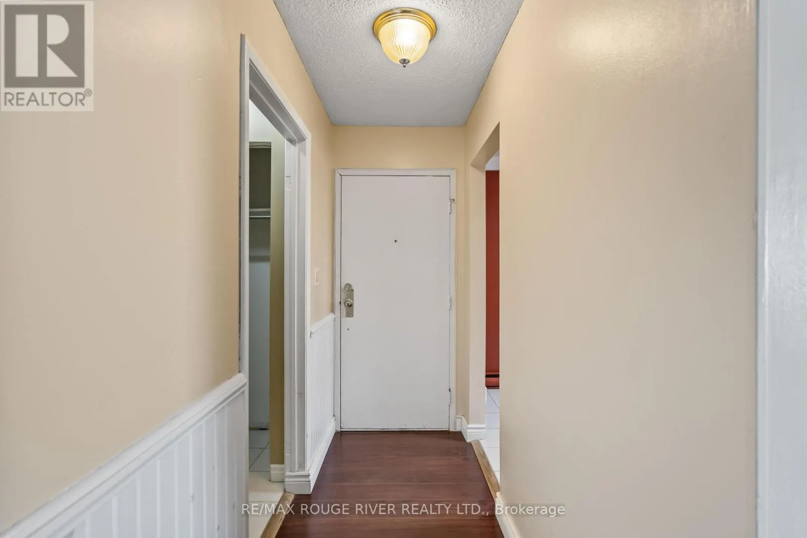 3 - 494 ELGIN STREET W, #3