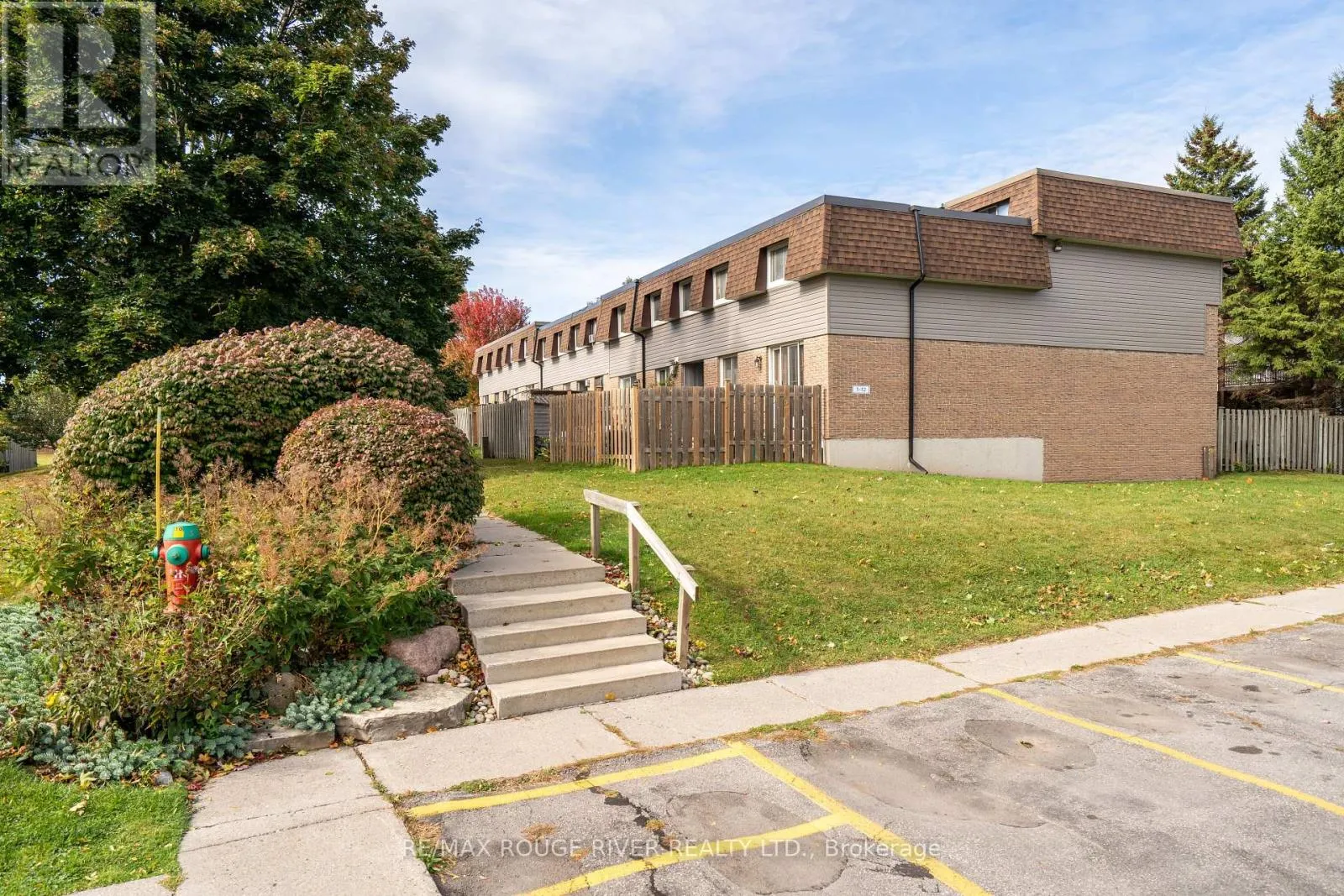 3 - 494 ELGIN STREET W, #3