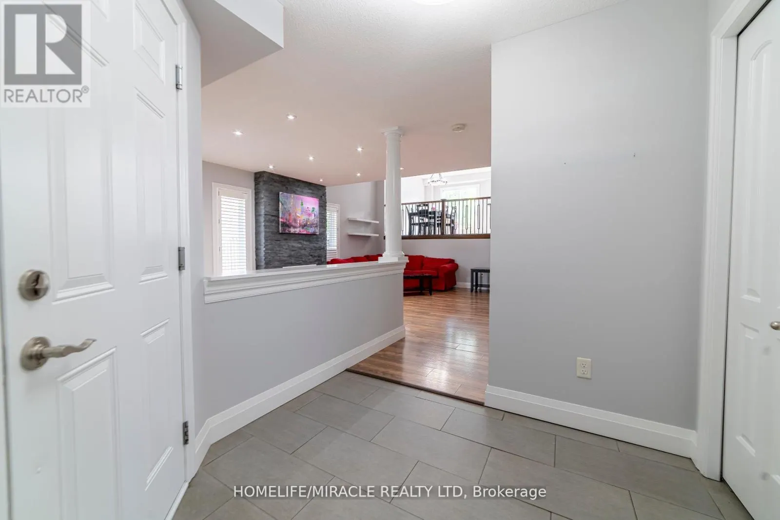 3208 BAYHAM LANE