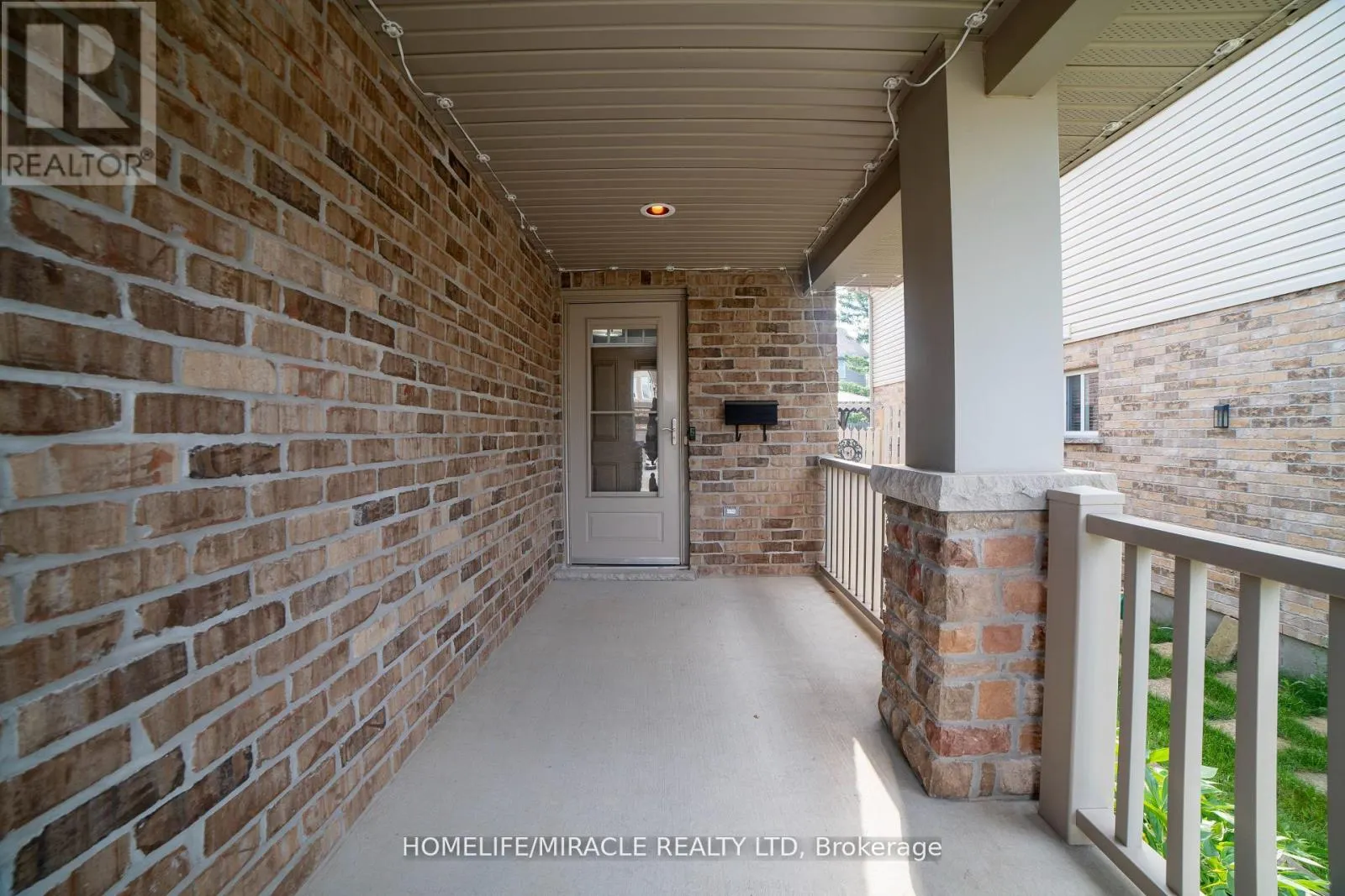 3208 BAYHAM LANE