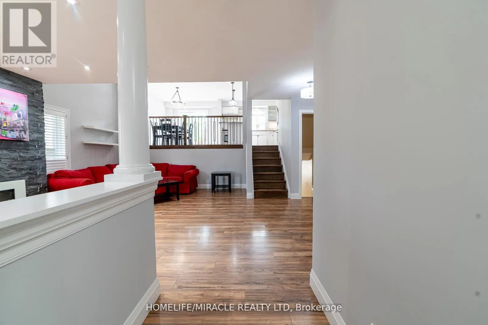 3208 BAYHAM LANE