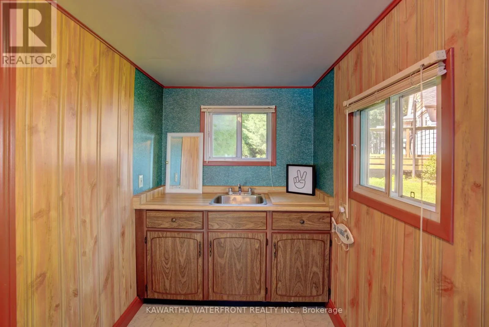 210 WRENHAVEN ROAD