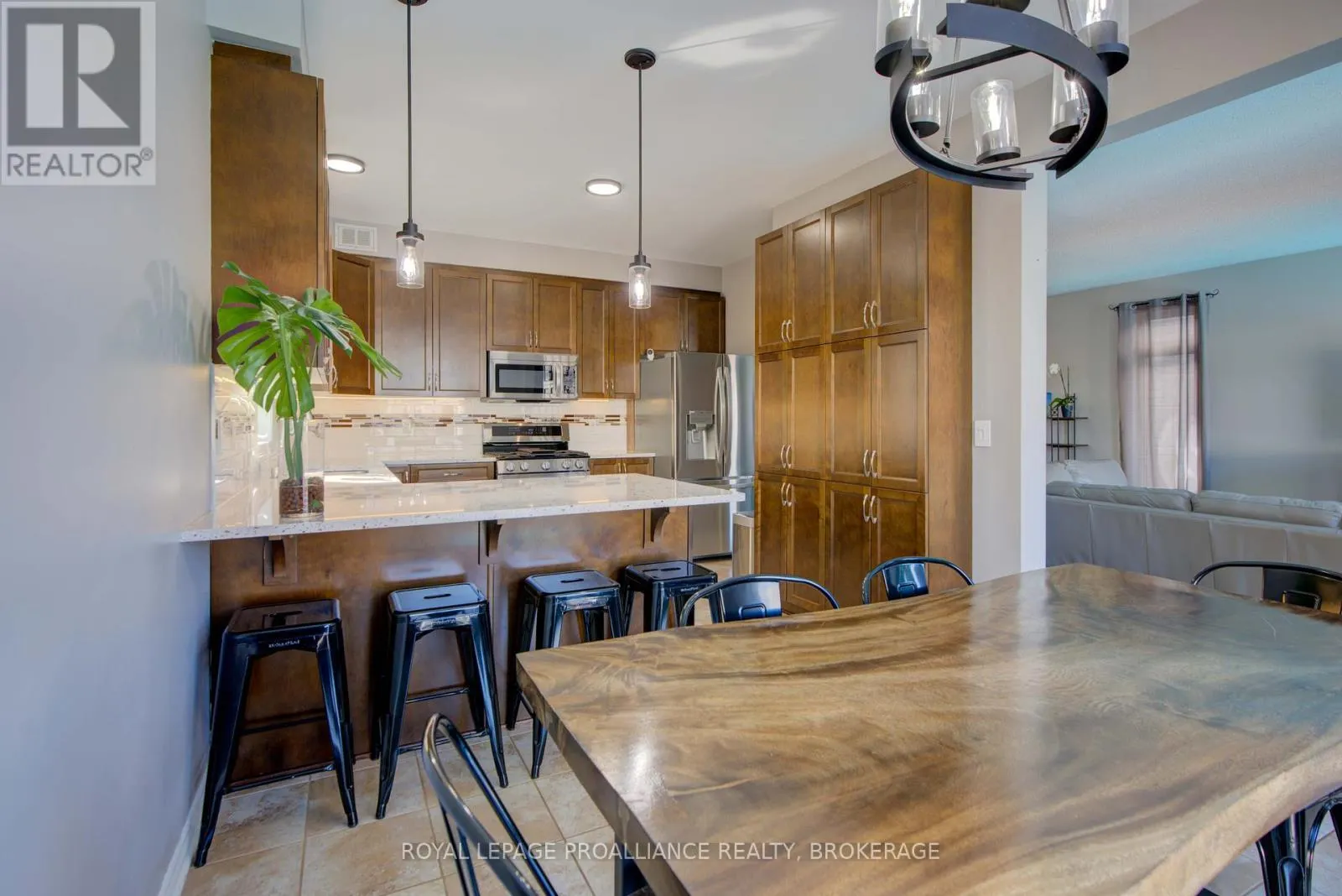 496 CHERYL PLACE