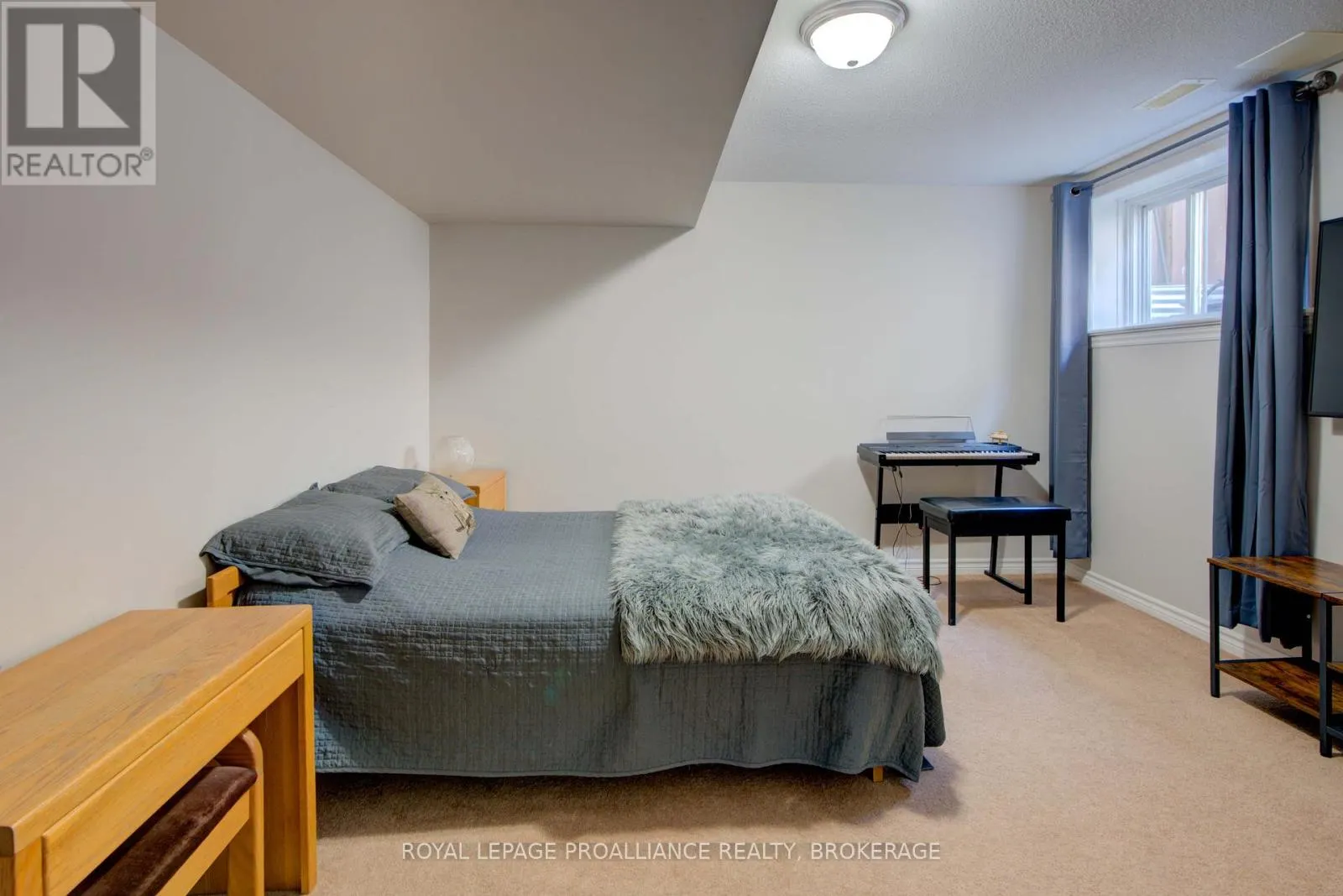 496 CHERYL PLACE