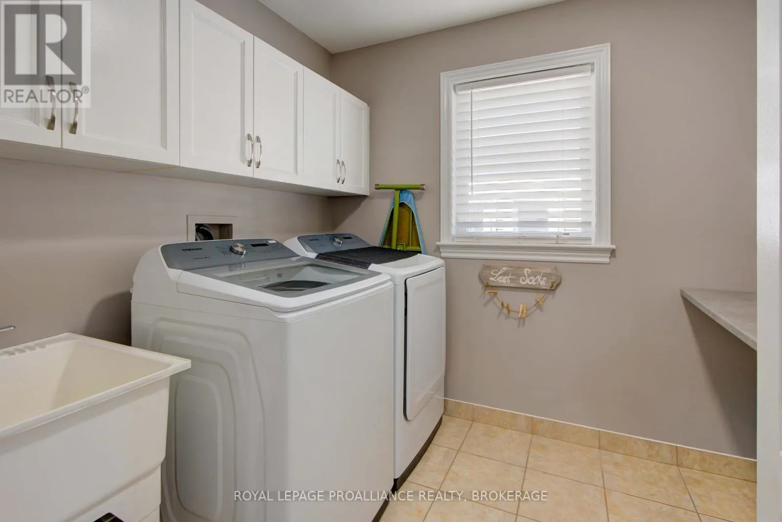 496 CHERYL PLACE
