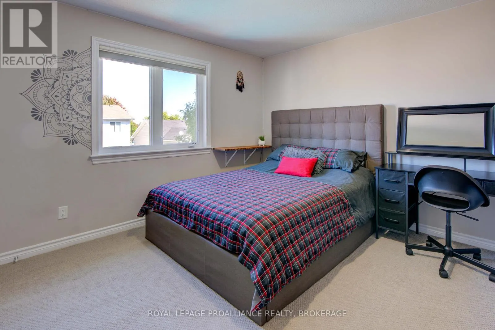 496 CHERYL PLACE