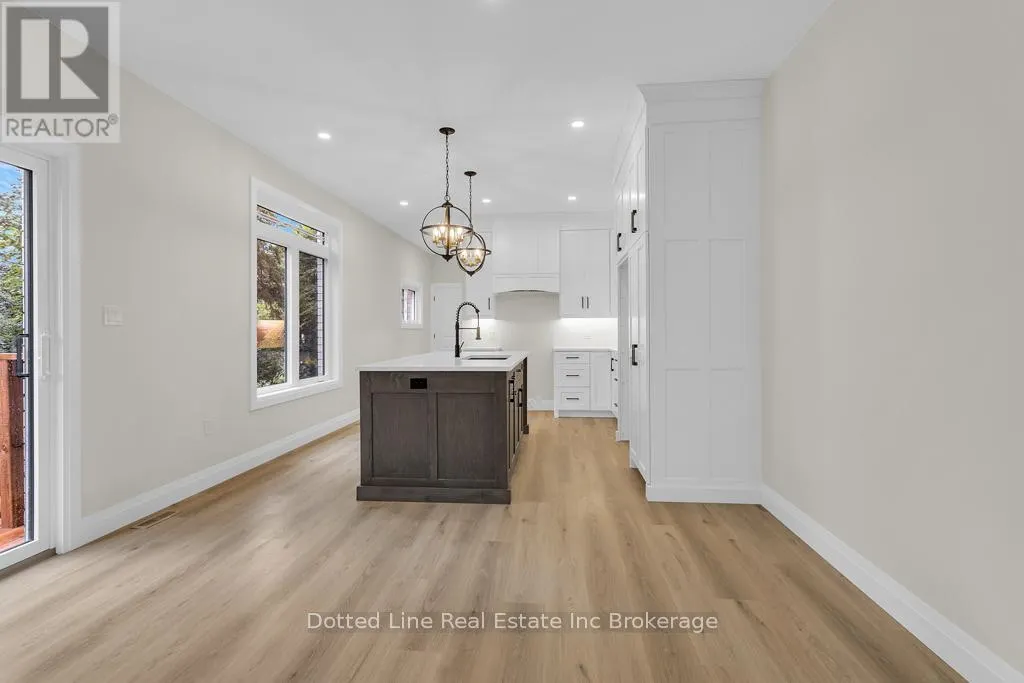 9 DELEVAN CRESCENT