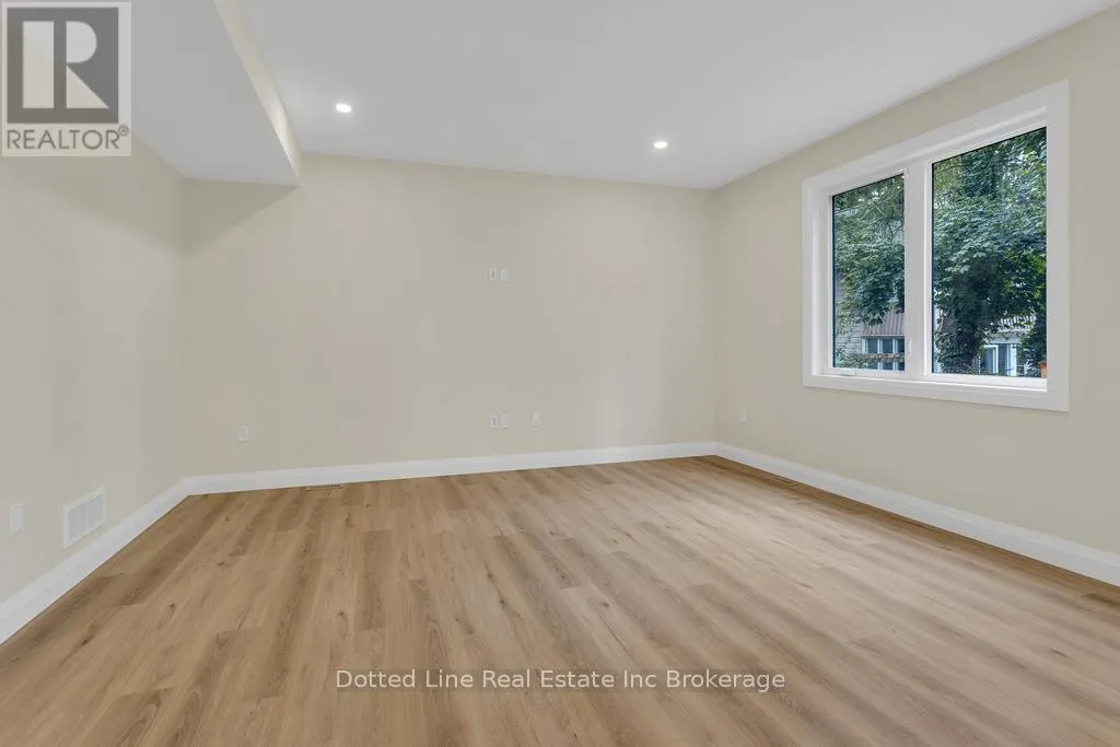 9 DELEVAN CRESCENT