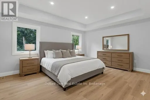 9 DELEVAN CRESCENT