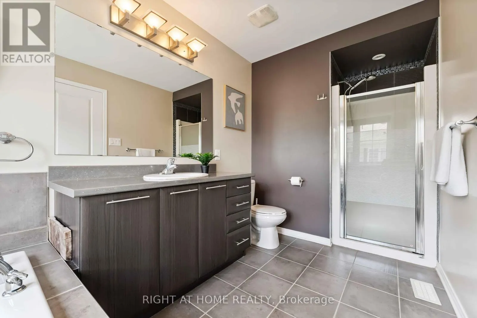 905 CALDERMILL PRIVATE
