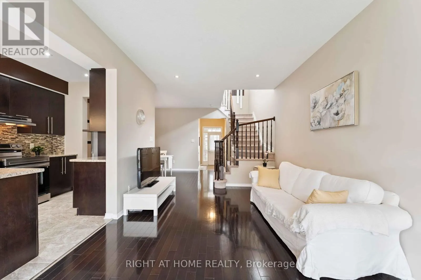 905 CALDERMILL PRIVATE