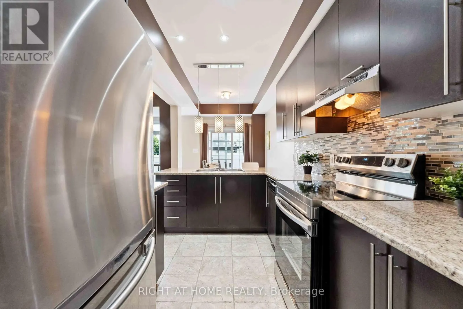 905 CALDERMILL PRIVATE