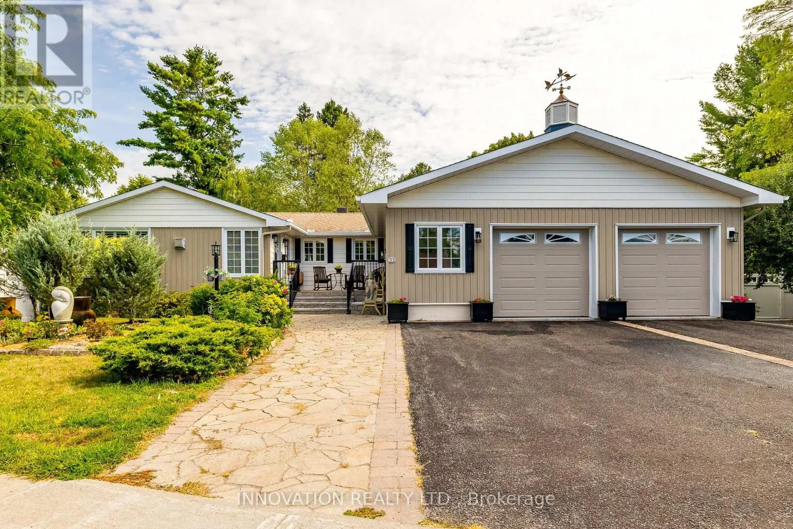 33 ARNOLD DRIVE