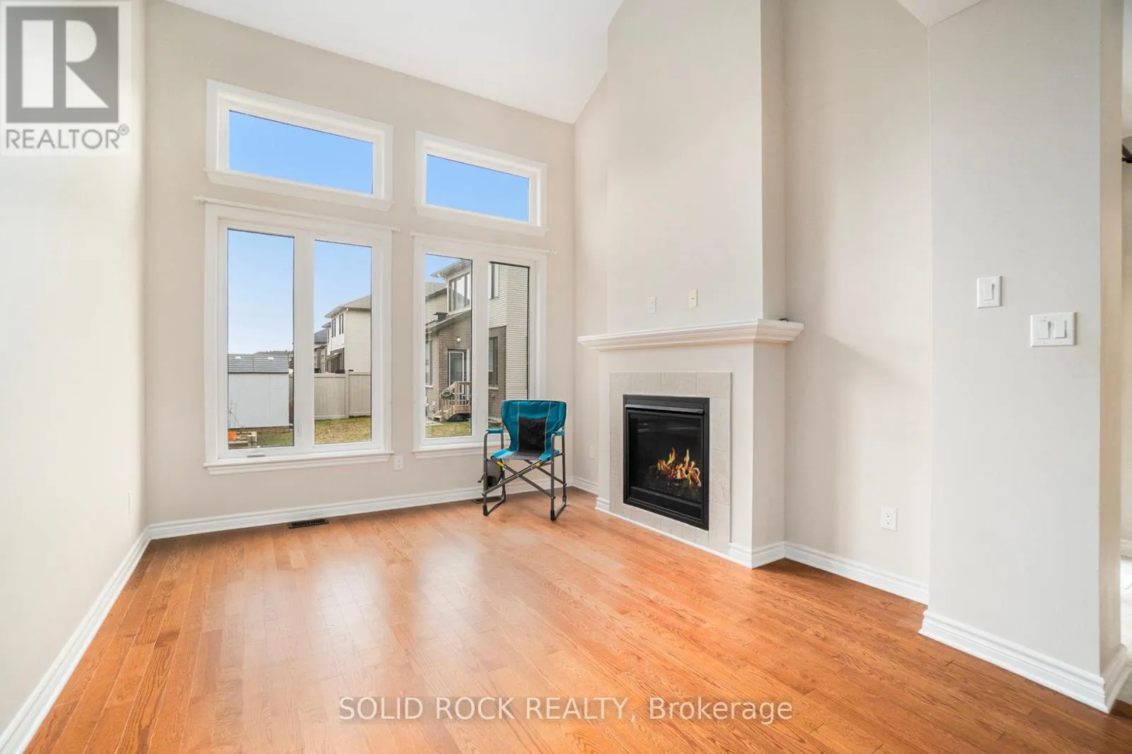 260 DOLCE CRESCENT