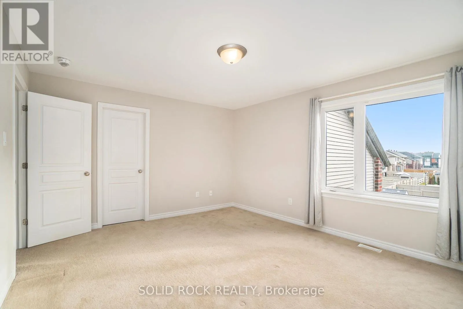 260 DOLCE CRESCENT