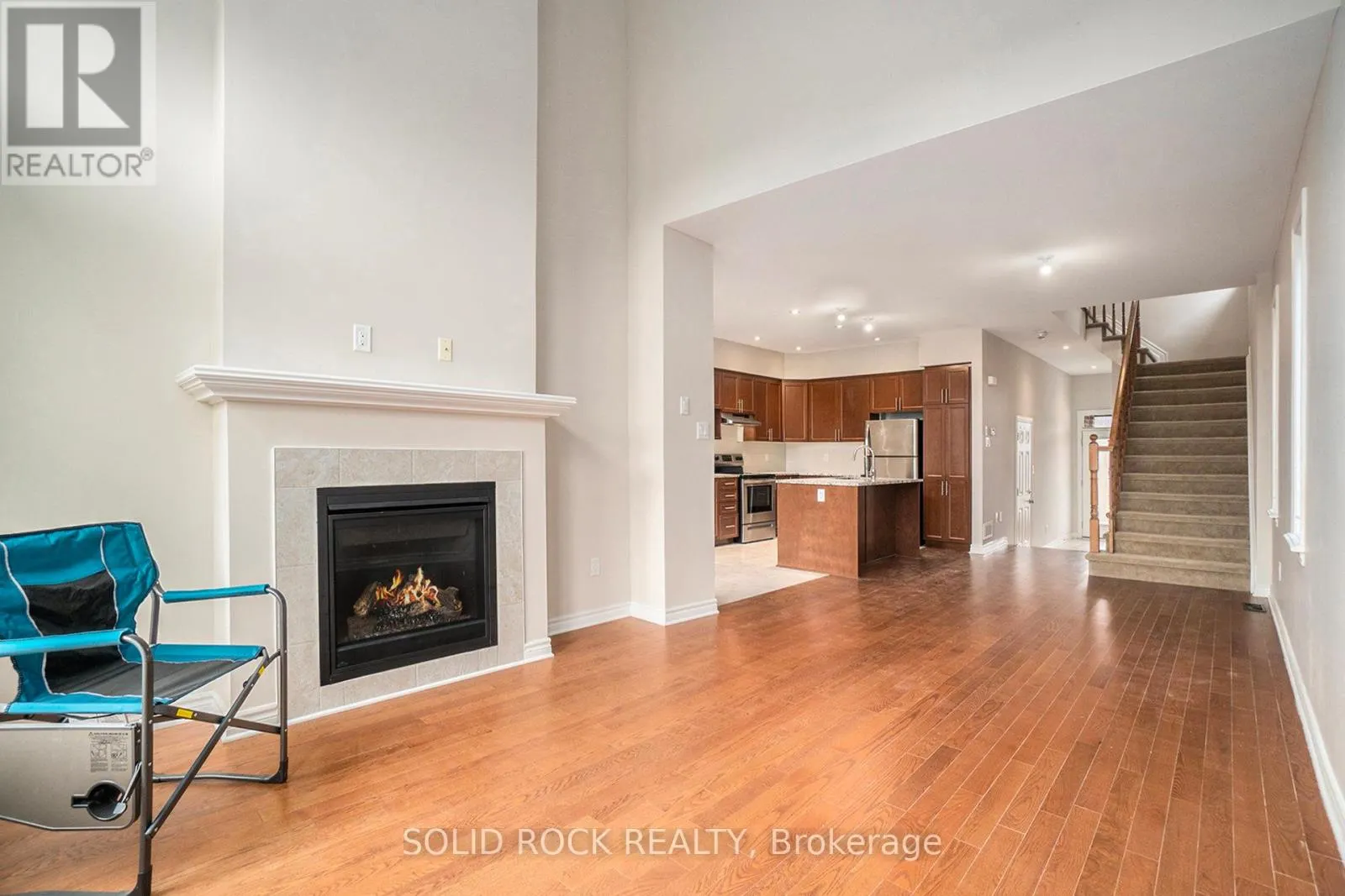 260 DOLCE CRESCENT