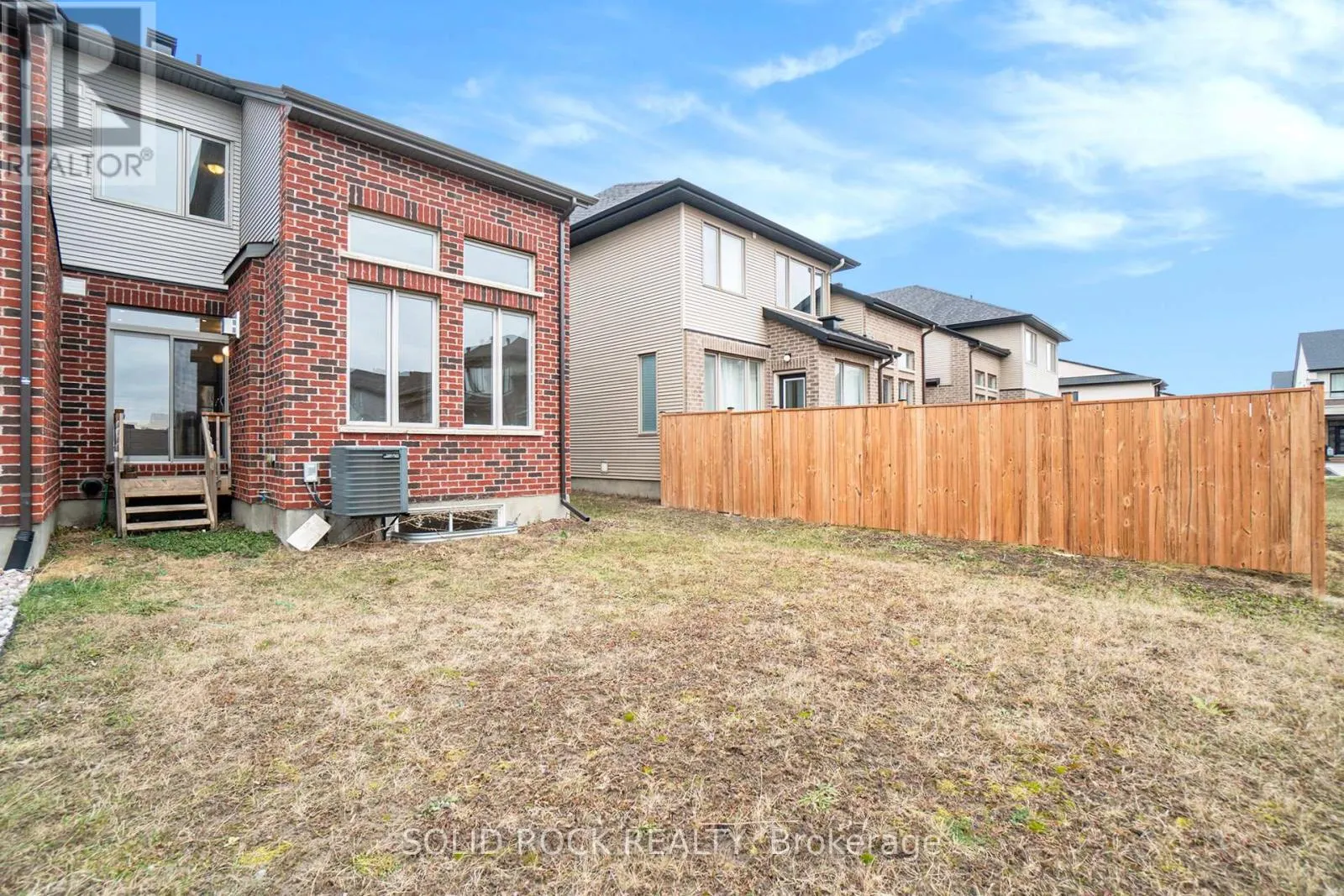 260 DOLCE CRESCENT