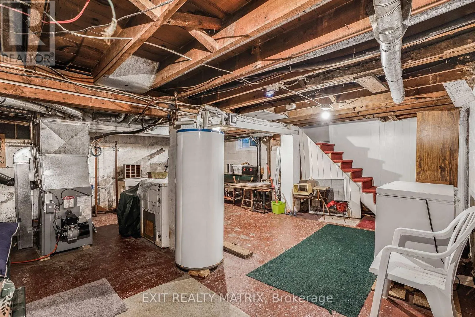 469 SMERDON STREET