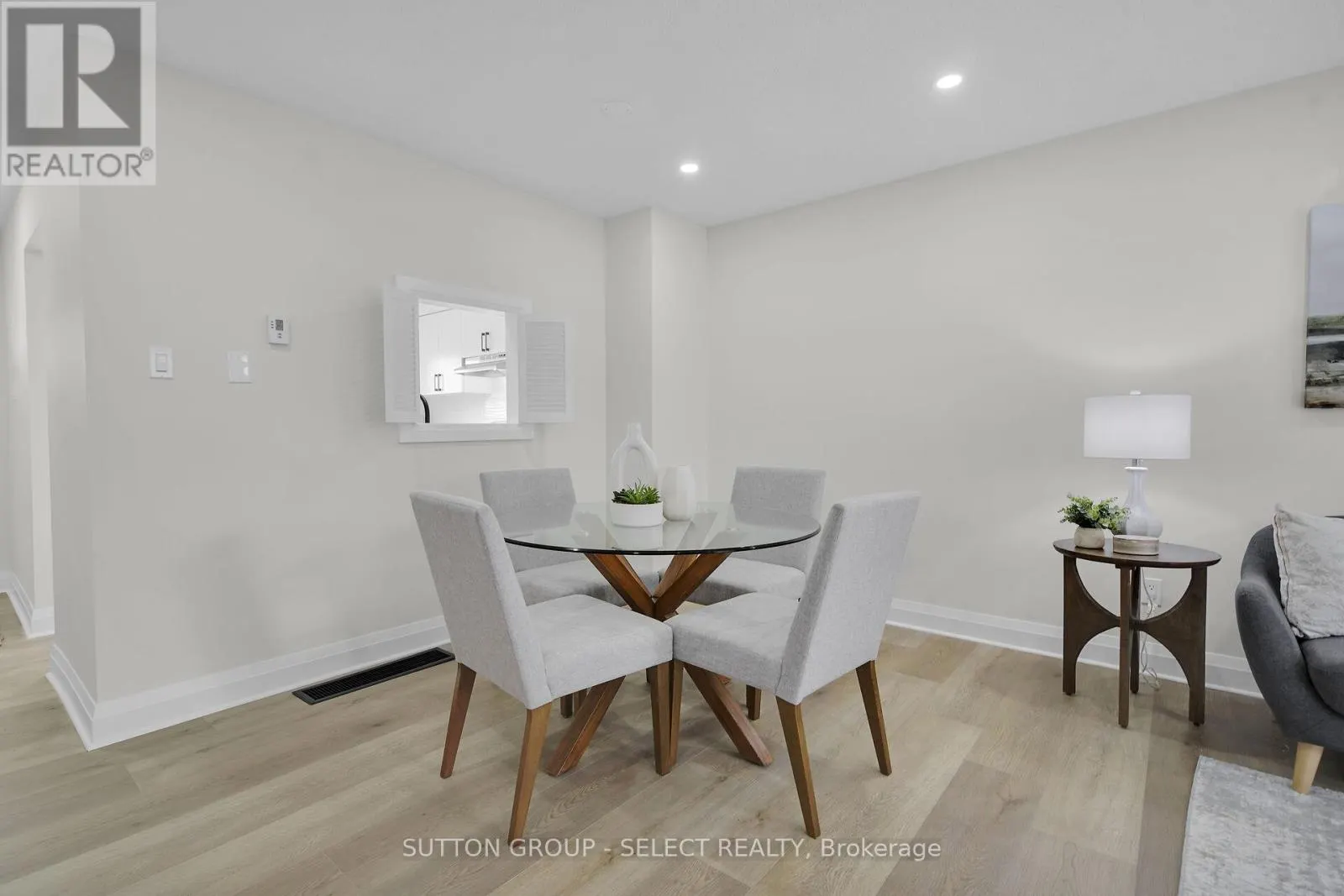 6 - 626 WHARNCLIFFE ROAD S, #6