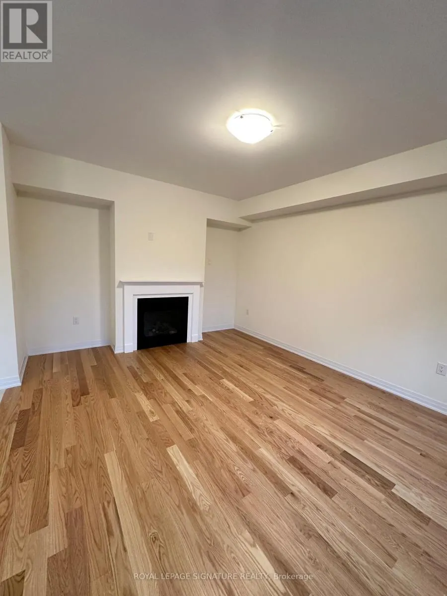 121 DINGMAN STREET