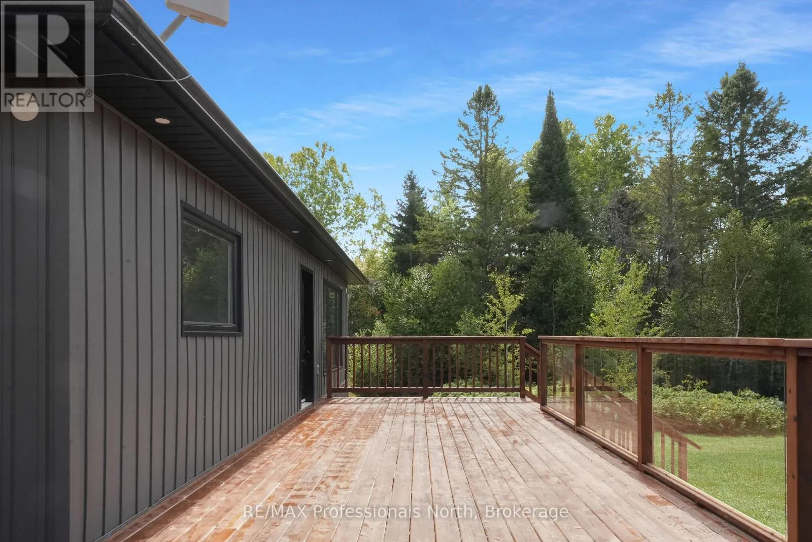 1130 SAUNDERS ROAD