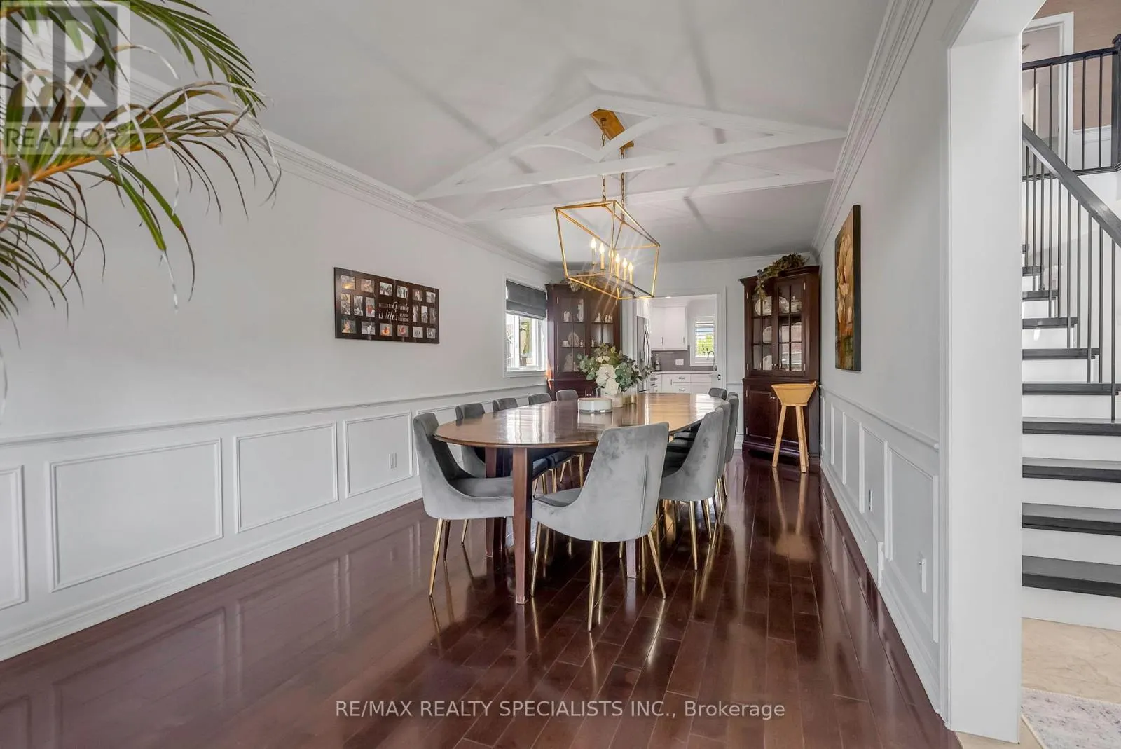 8087 BEAVER GLEN DRIVE