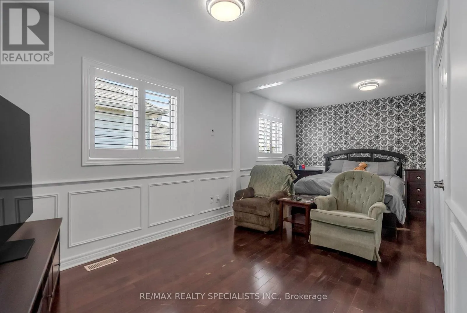 8087 BEAVER GLEN DRIVE