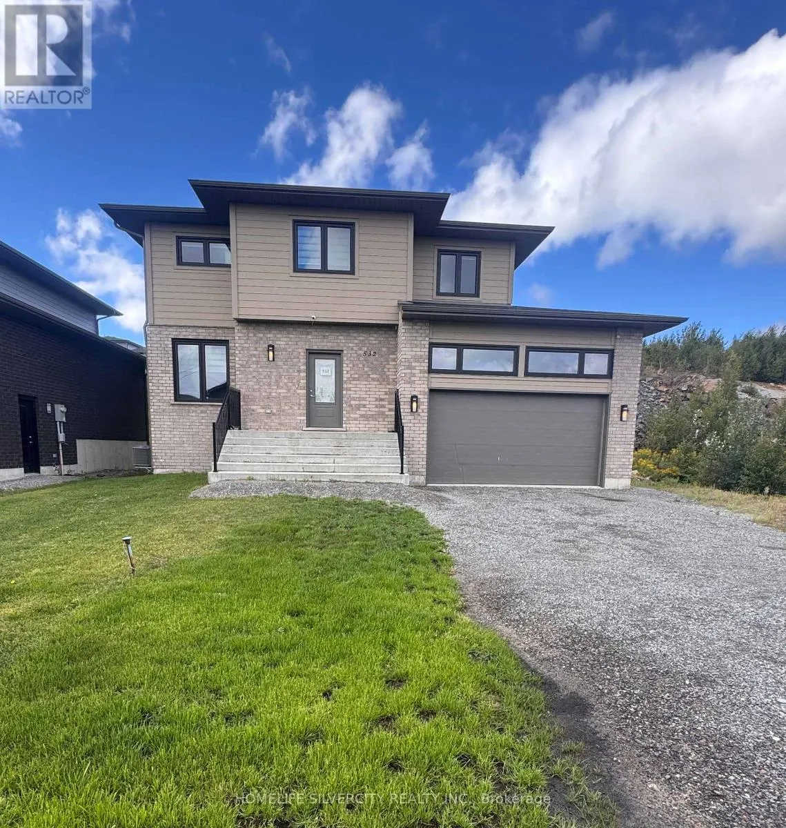 532 BONAVENTURE COURT