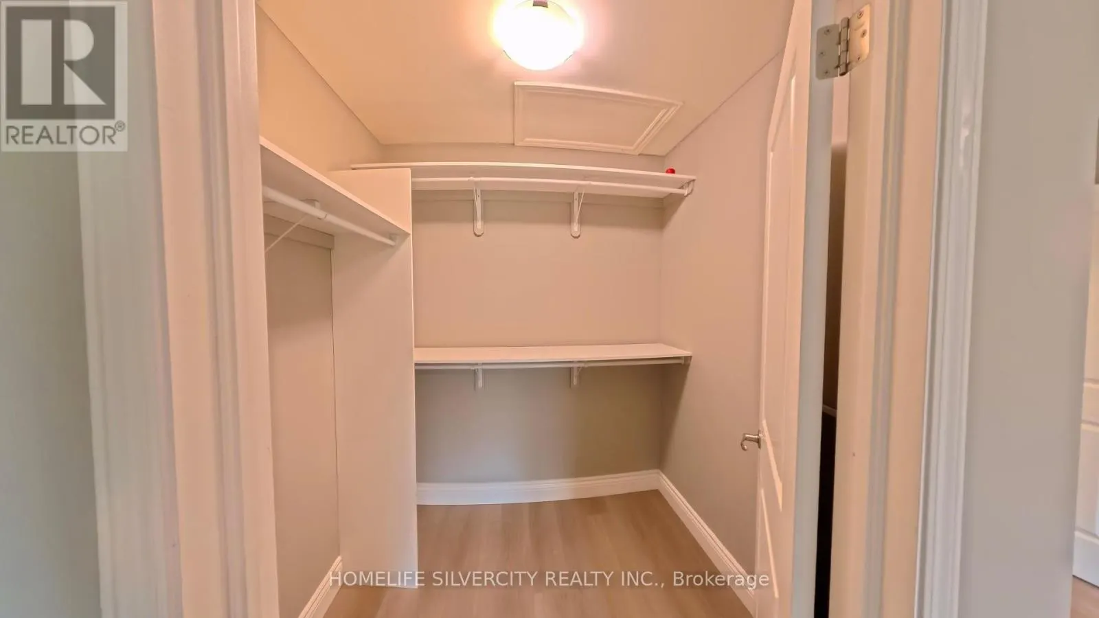 532 BONAVENTURE COURT