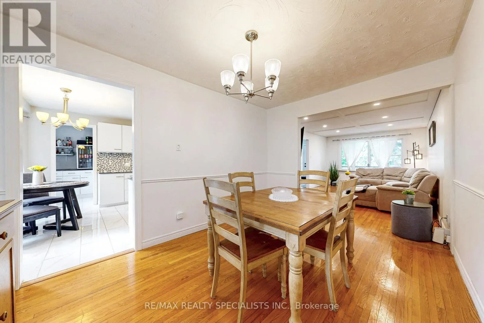 99 PINNACLE DRIVE