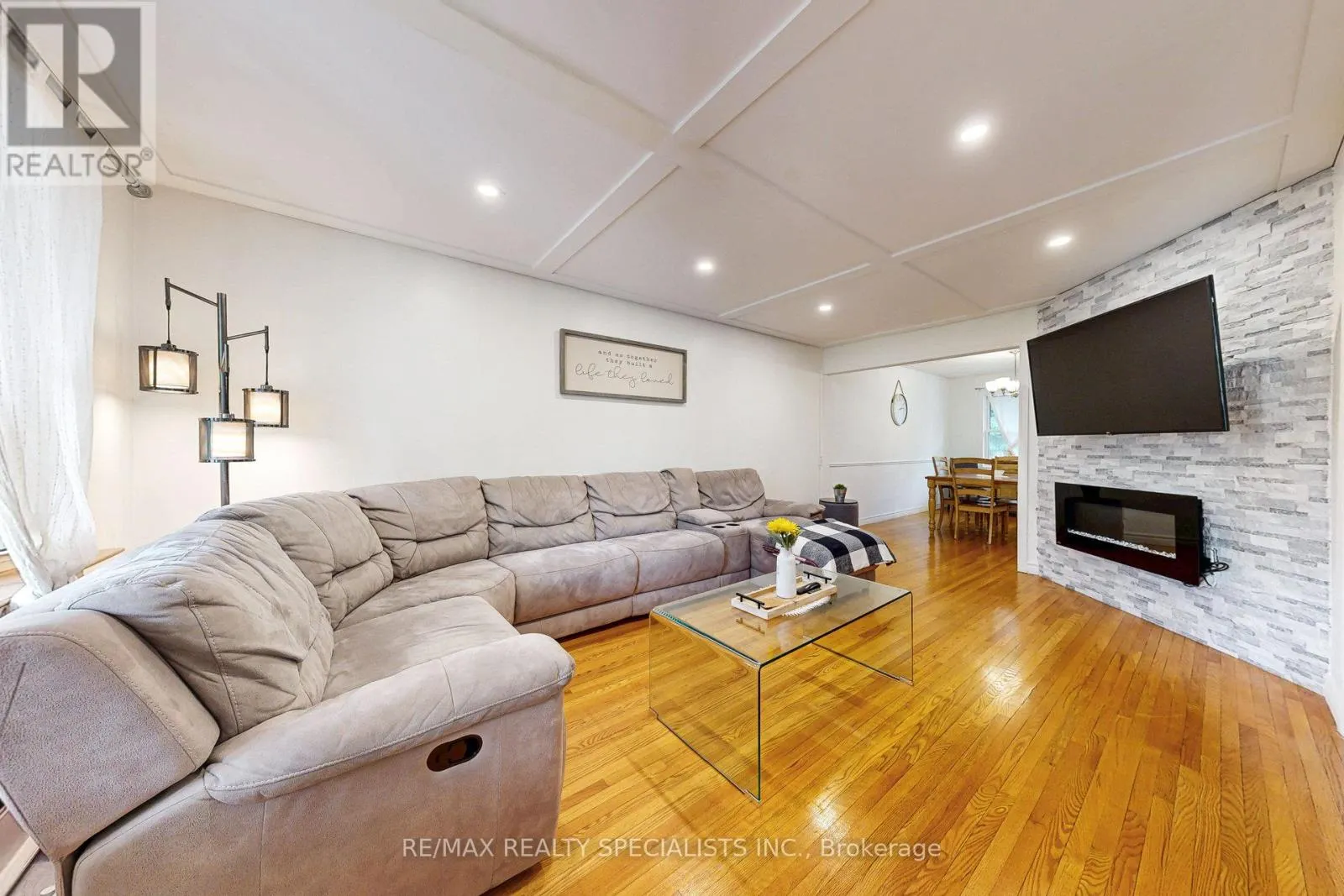 99 PINNACLE DRIVE