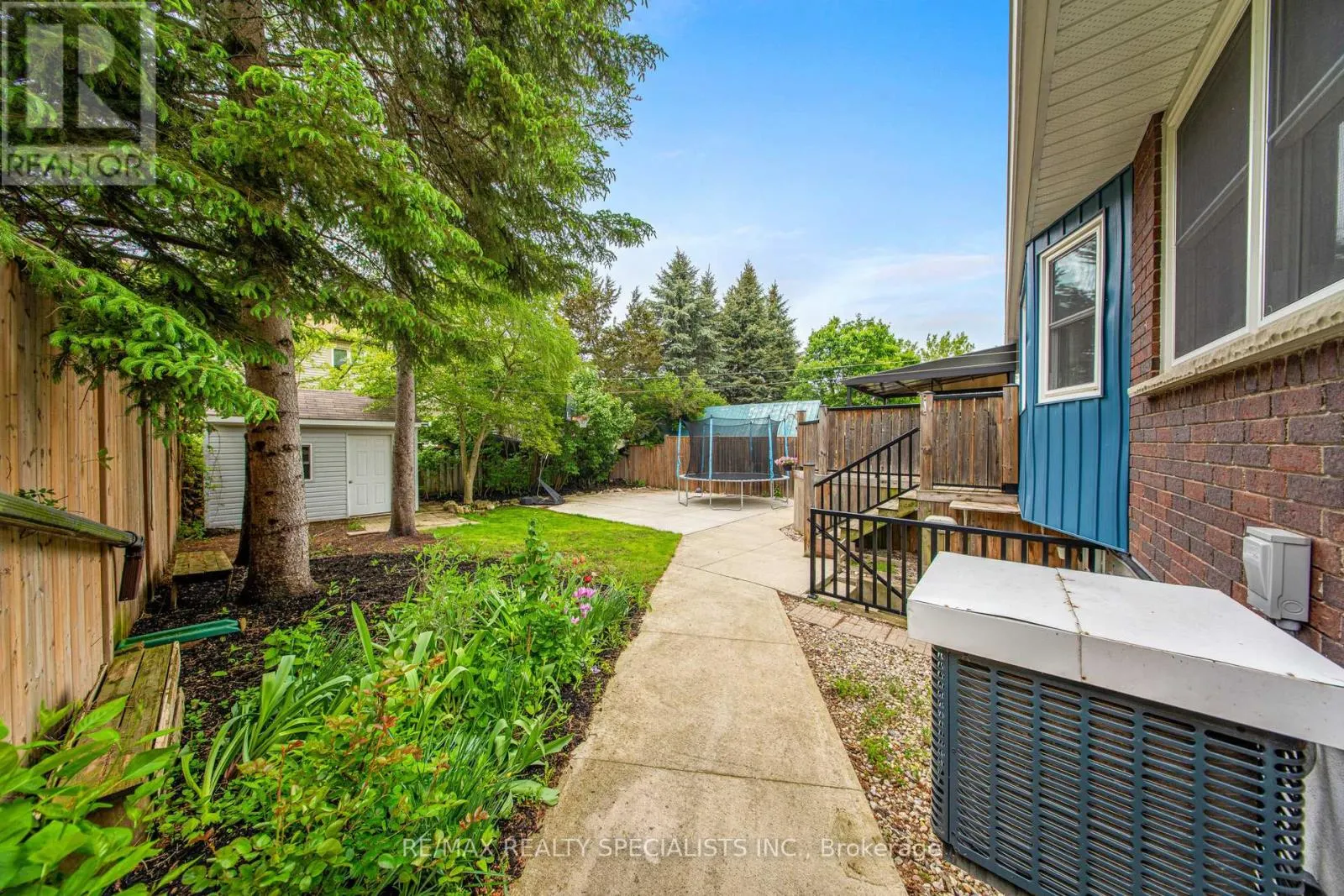 99 PINNACLE DRIVE