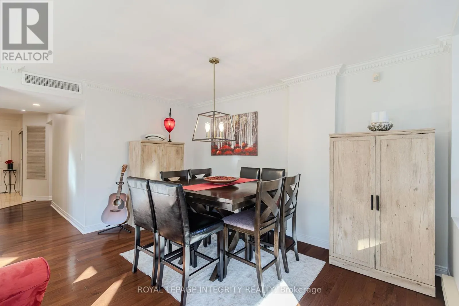 203 - 3099 CARLING AVENUE