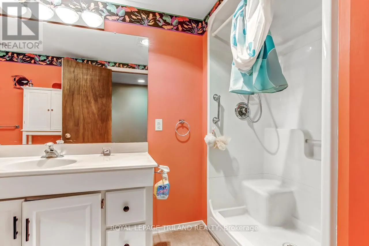 306 HIGHVIEW DRIVE