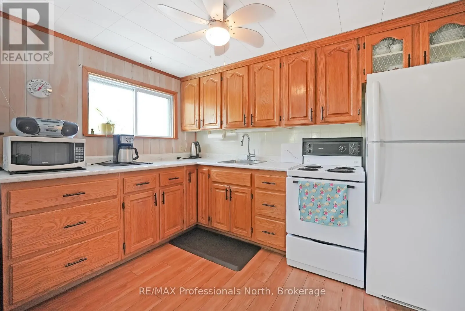 1039 GRACE RIVER ROAD