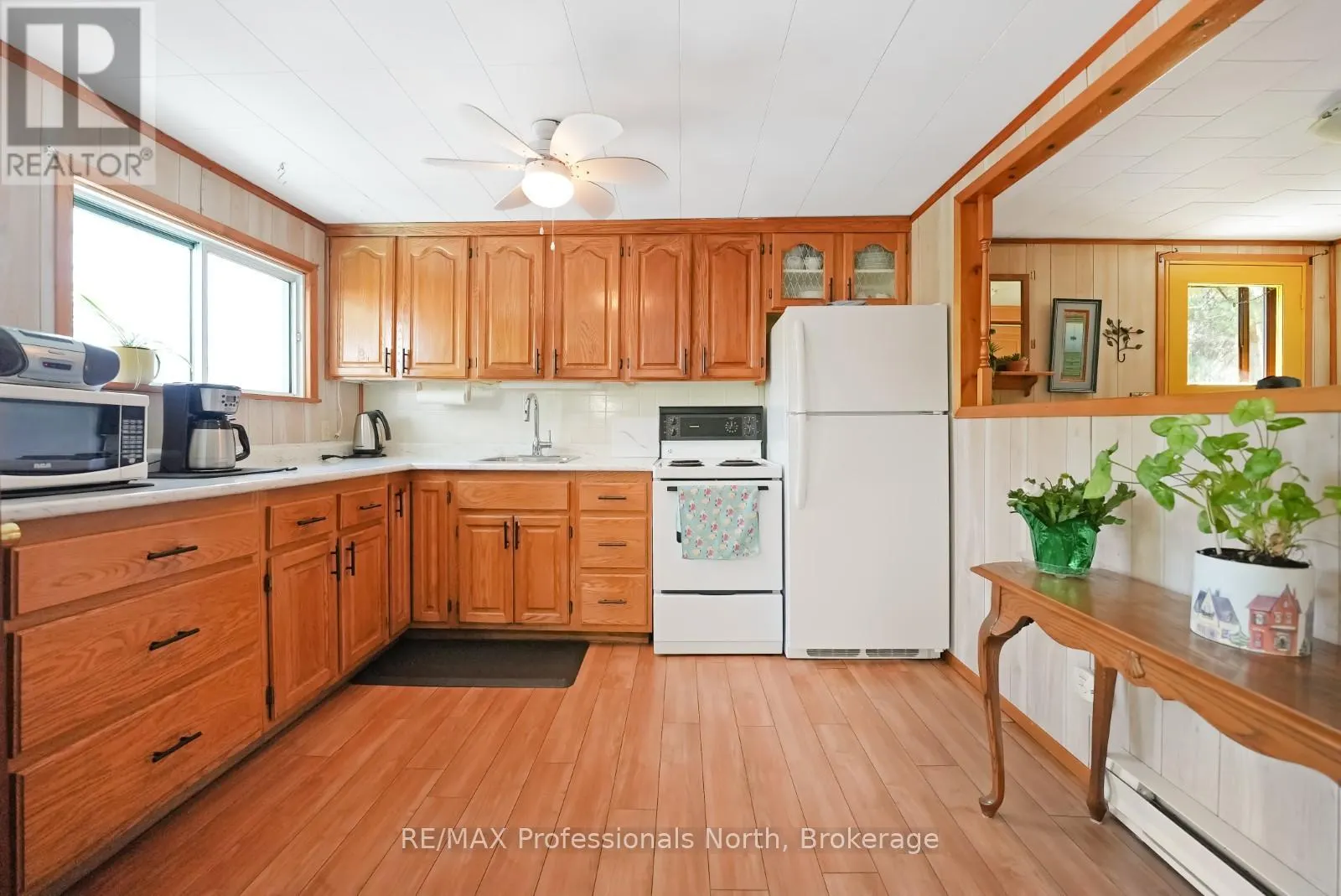 1039 GRACE RIVER ROAD