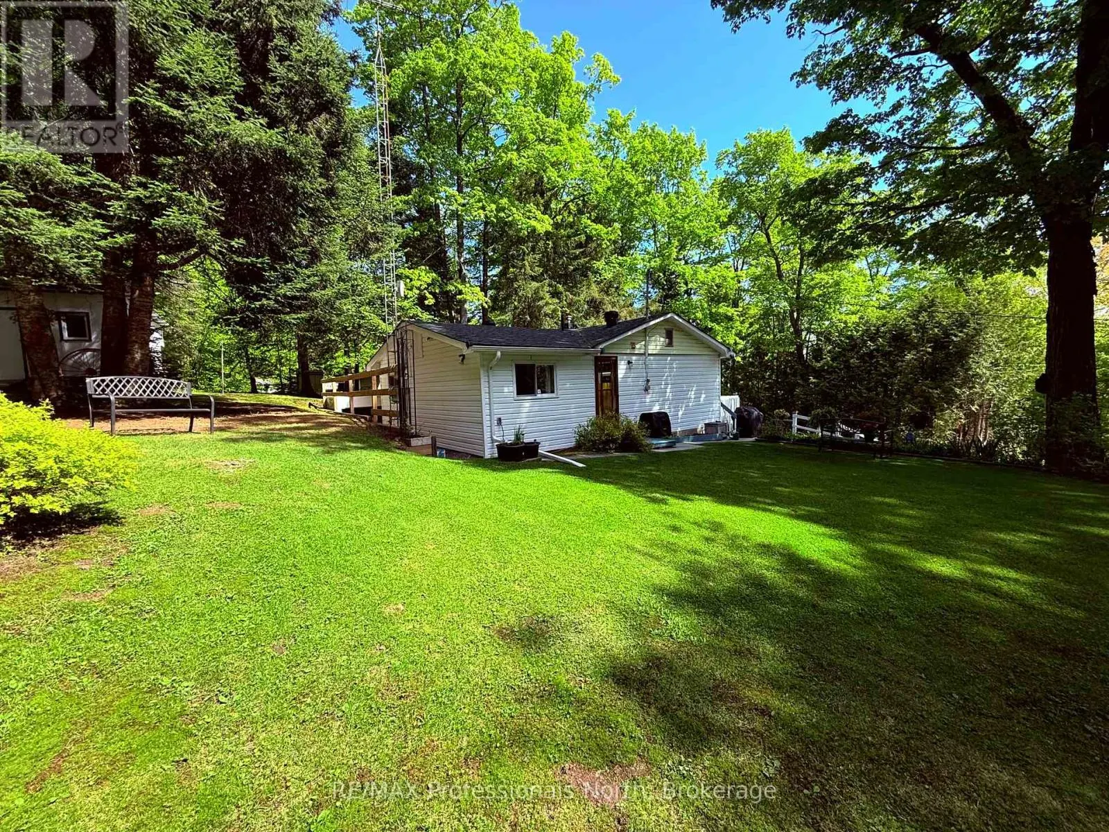 1039 GRACE RIVER ROAD