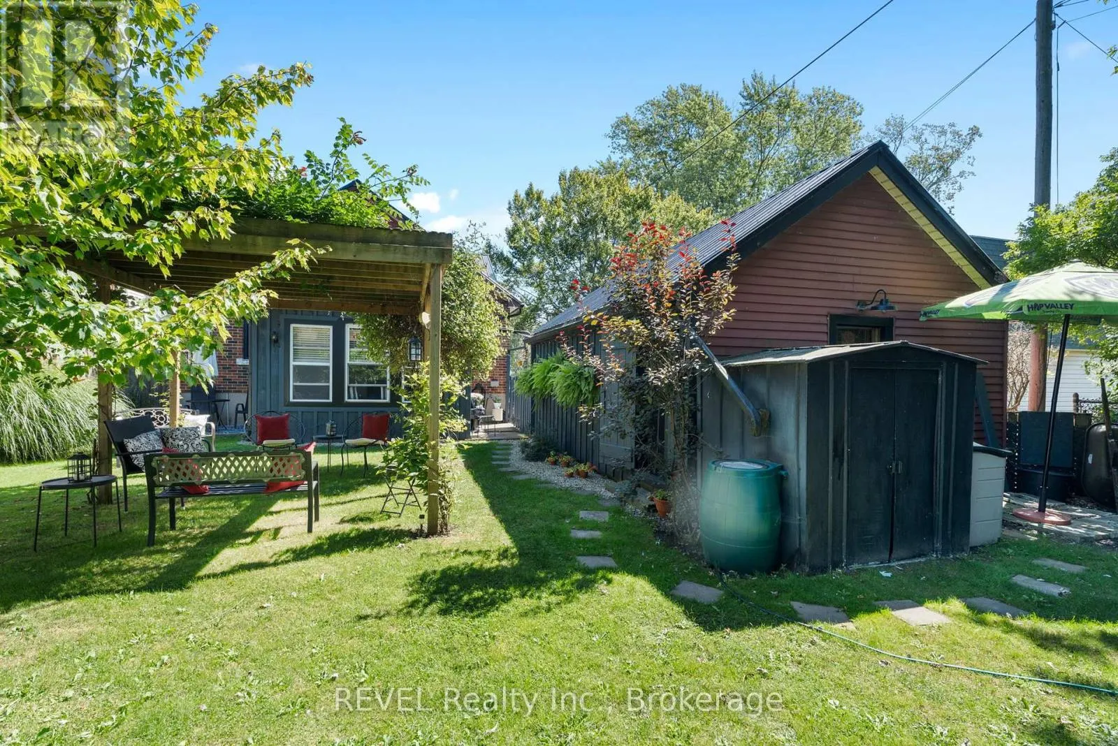 18 CLARE AVENUE