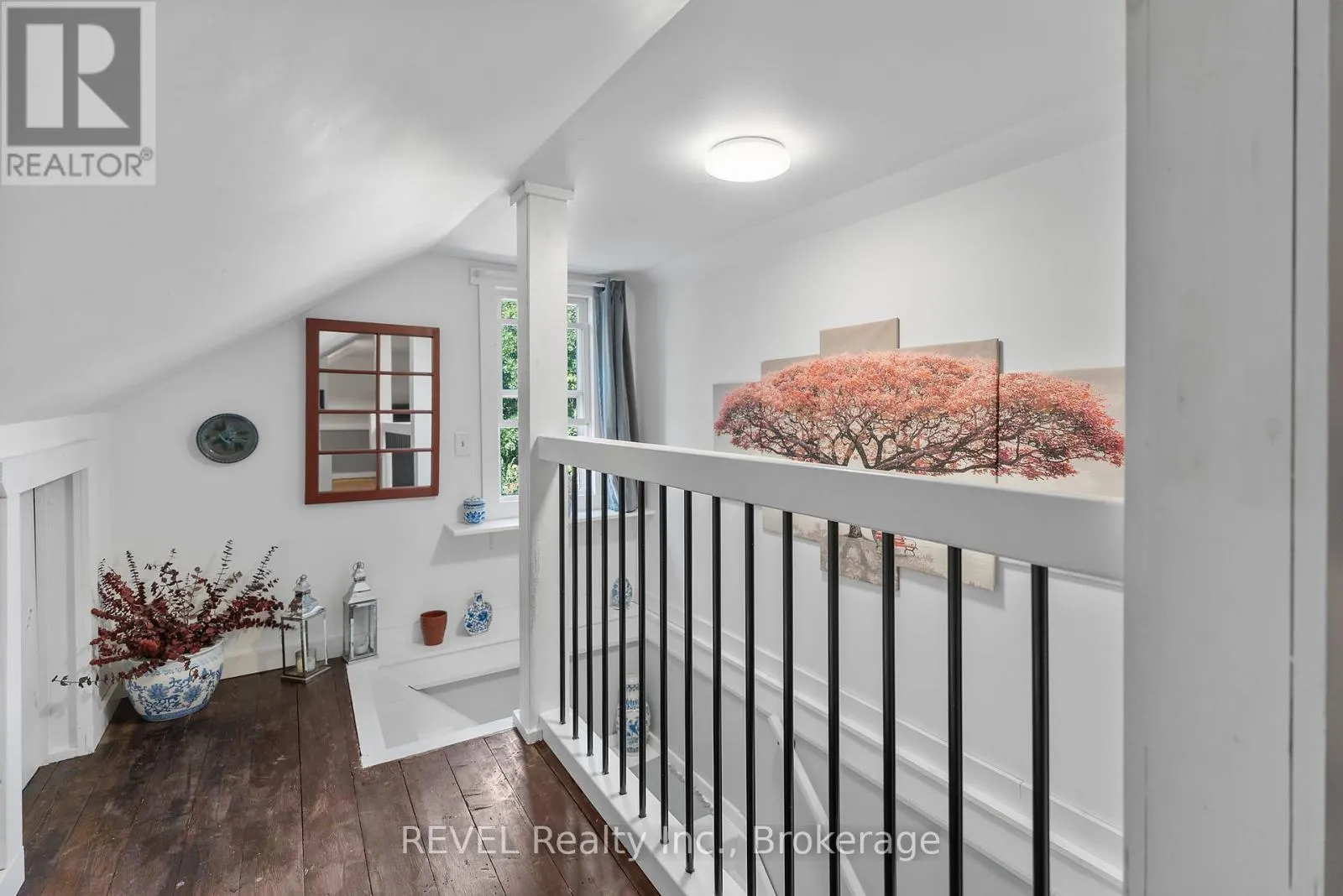 18 CLARE AVENUE