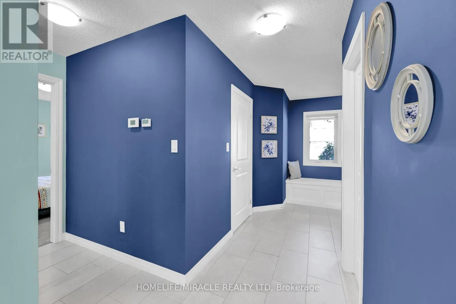 7 CURREN CRESCENT