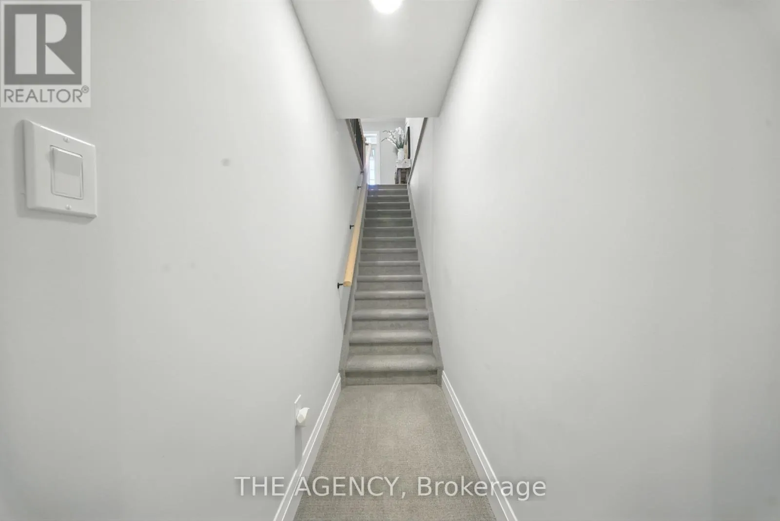 302 - 5 WOOD HAVEN DRIVE
