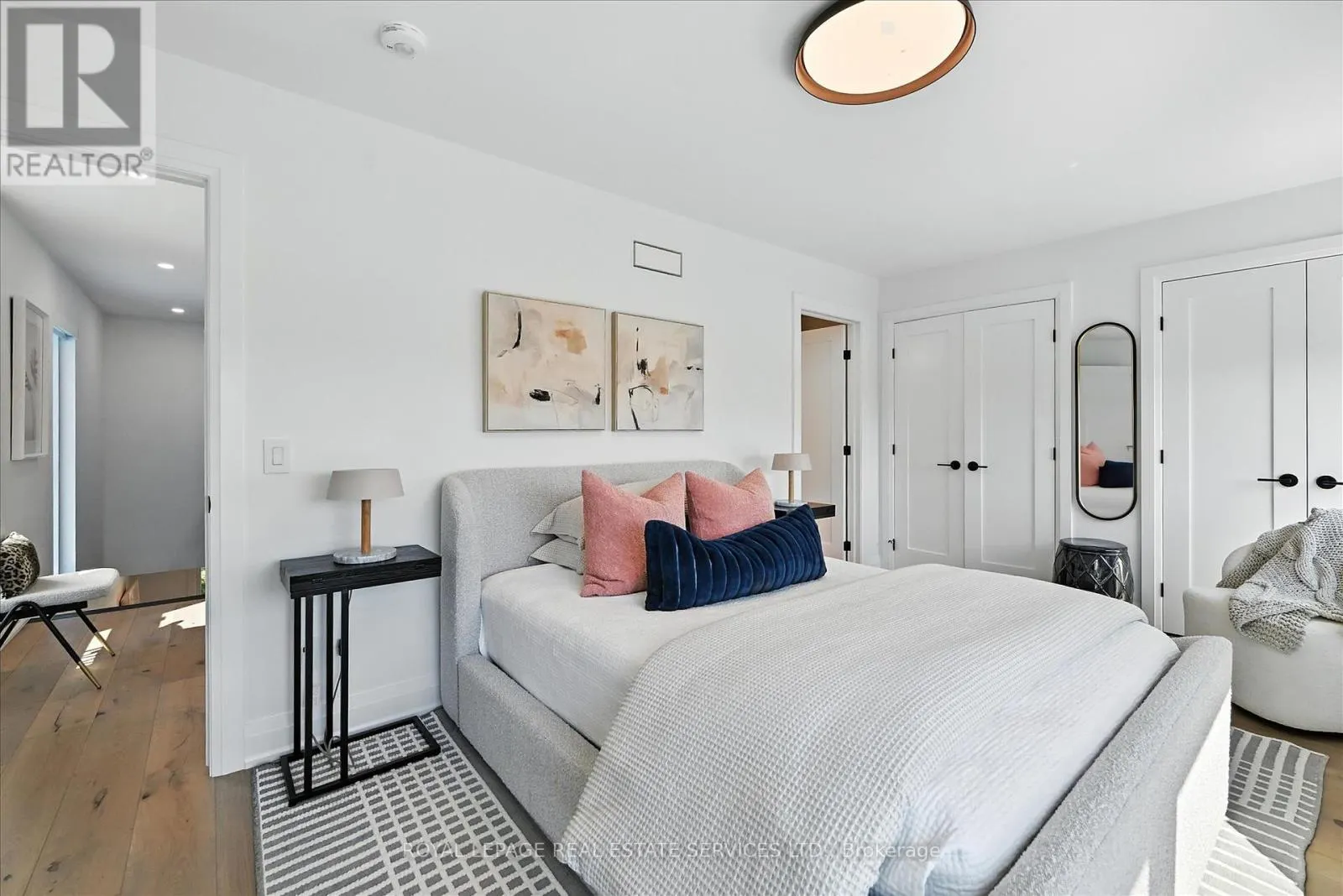 88 MOODY STREET