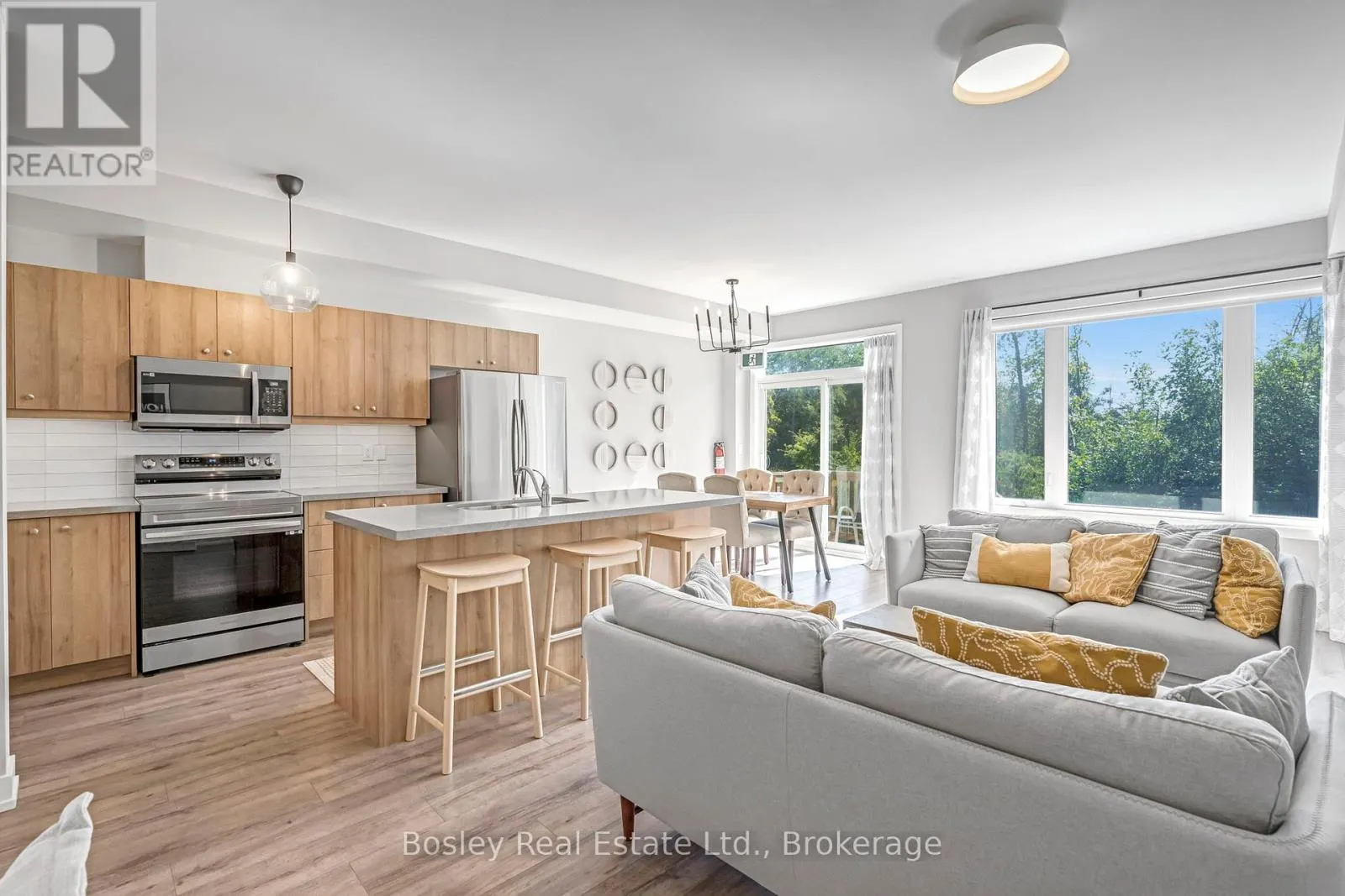 2 - 218 CROSSWINDS BOULEVARD, #2