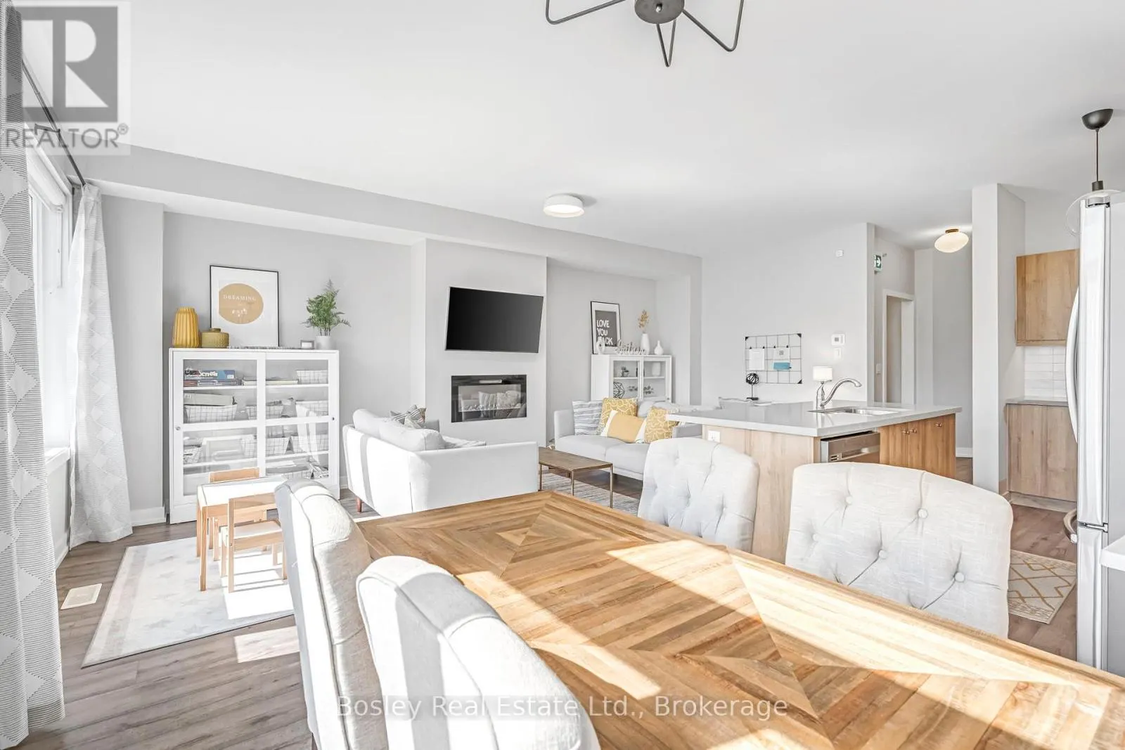 2 - 218 CROSSWINDS BOULEVARD, #2