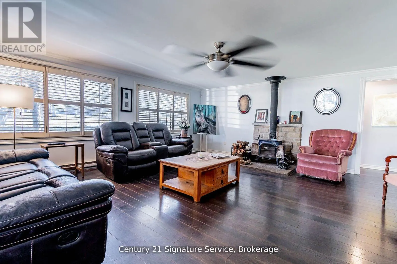 752 EMPIRE ROAD